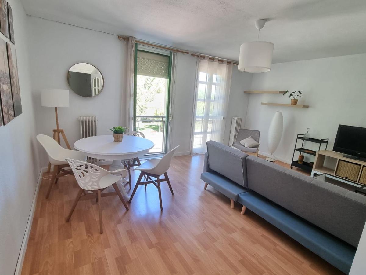 Apartamento Un Rincón con vistas al parque. Wifi junto a Catedral. Logroño Exterior foto